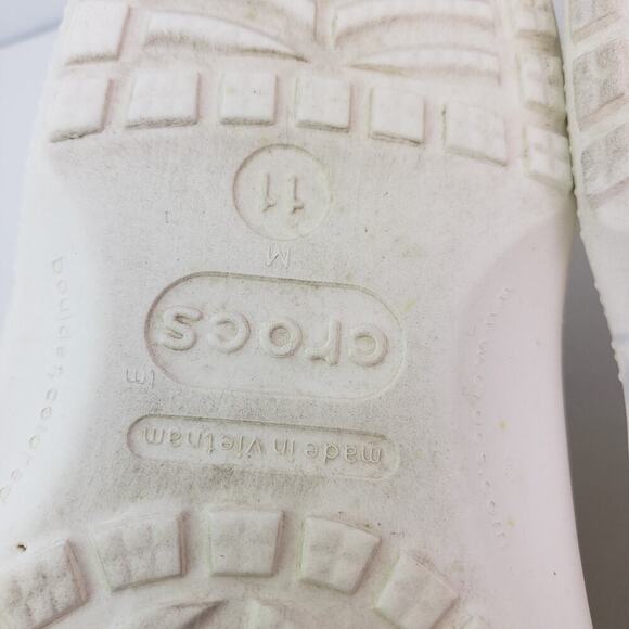 Crocs Classic Mens Size 11 White Slip On Casual Comfort Clog Shoes 10001 - Picture 11 of 11